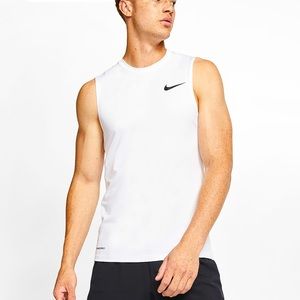 Nike men’s sleeveless Dri-fit shirt